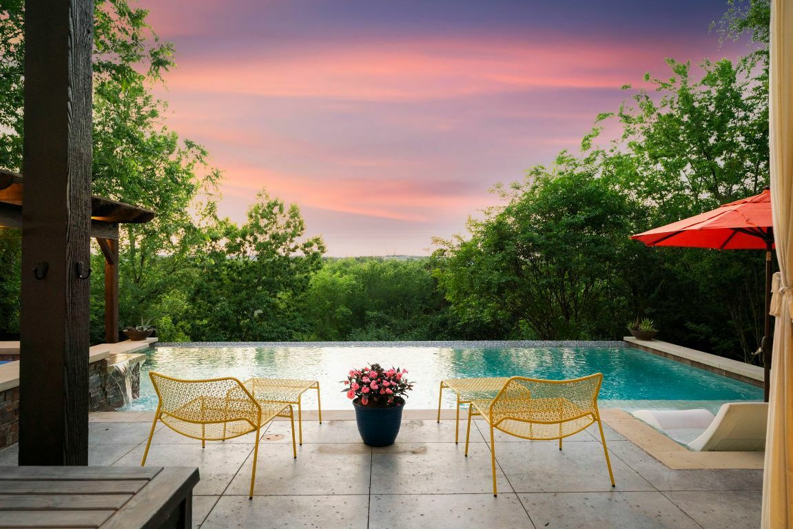 Property Photo: 2004 Westridge Drive TX 78704