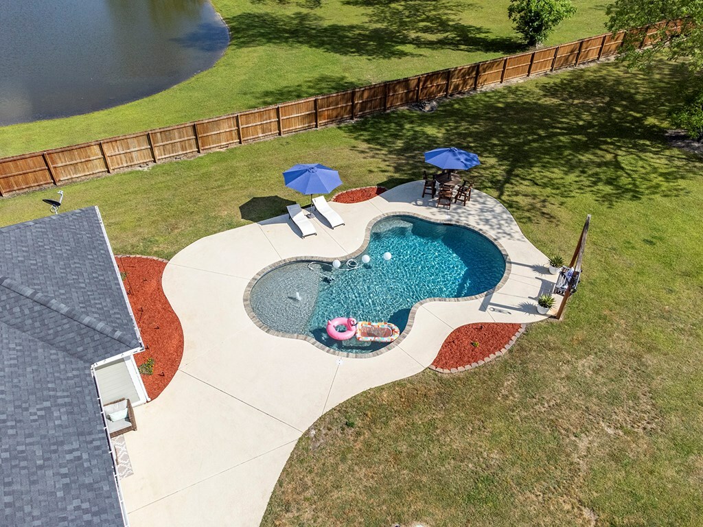 Property Photo: 317 W Buck Run Drive GA 31763