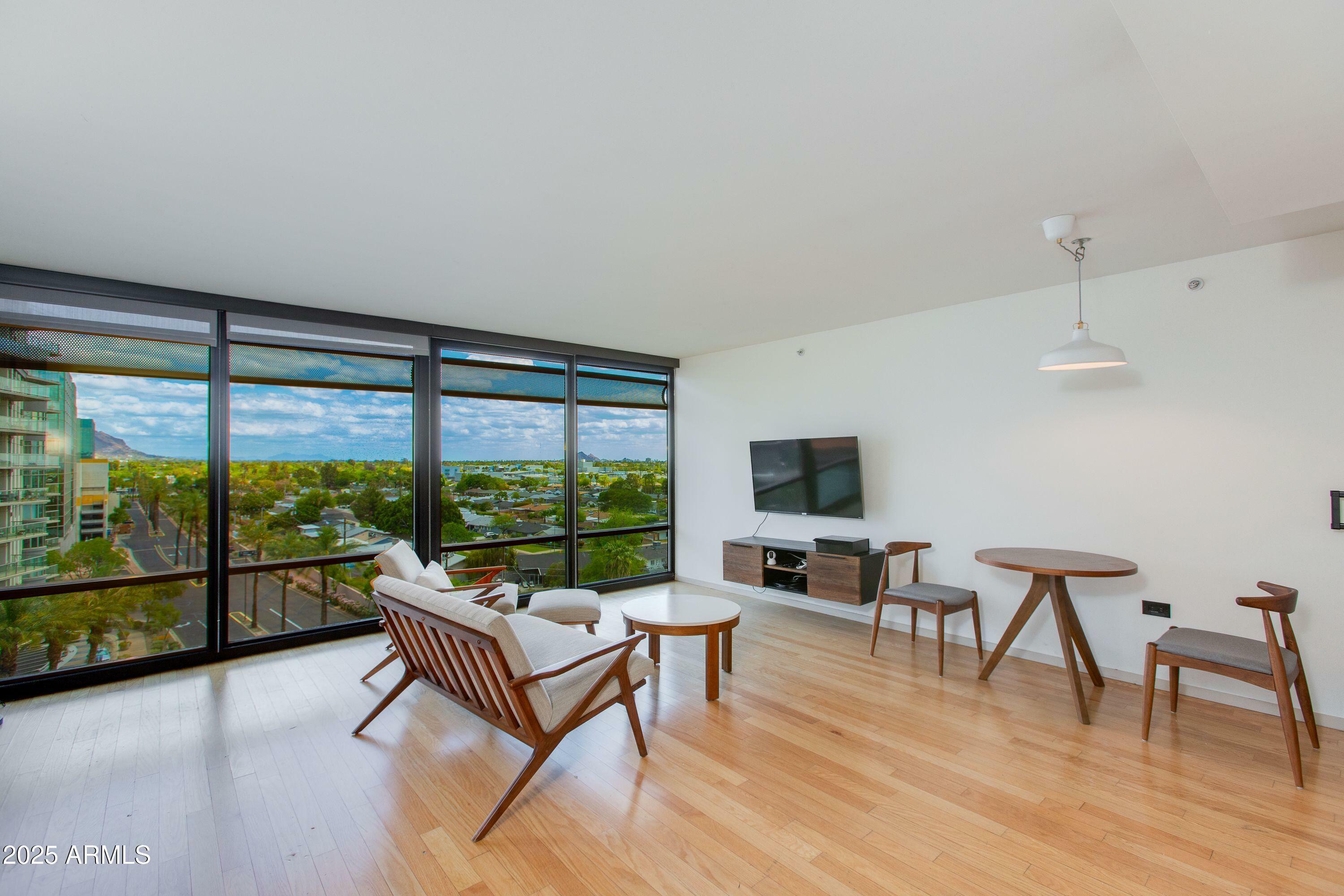 Property Photo: 4808 N 24th Street 806 AZ 85016