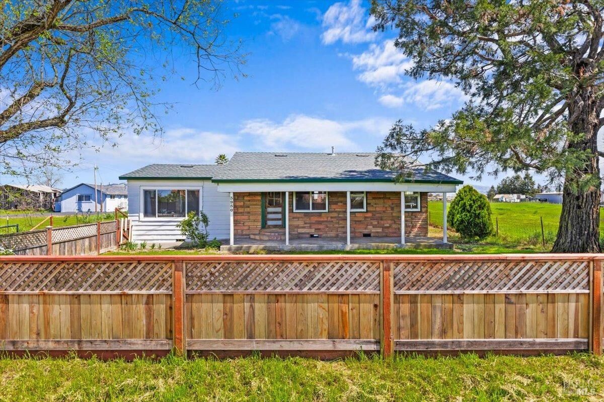 Property Photo:  3950 Stony Point Road  CA 95407 