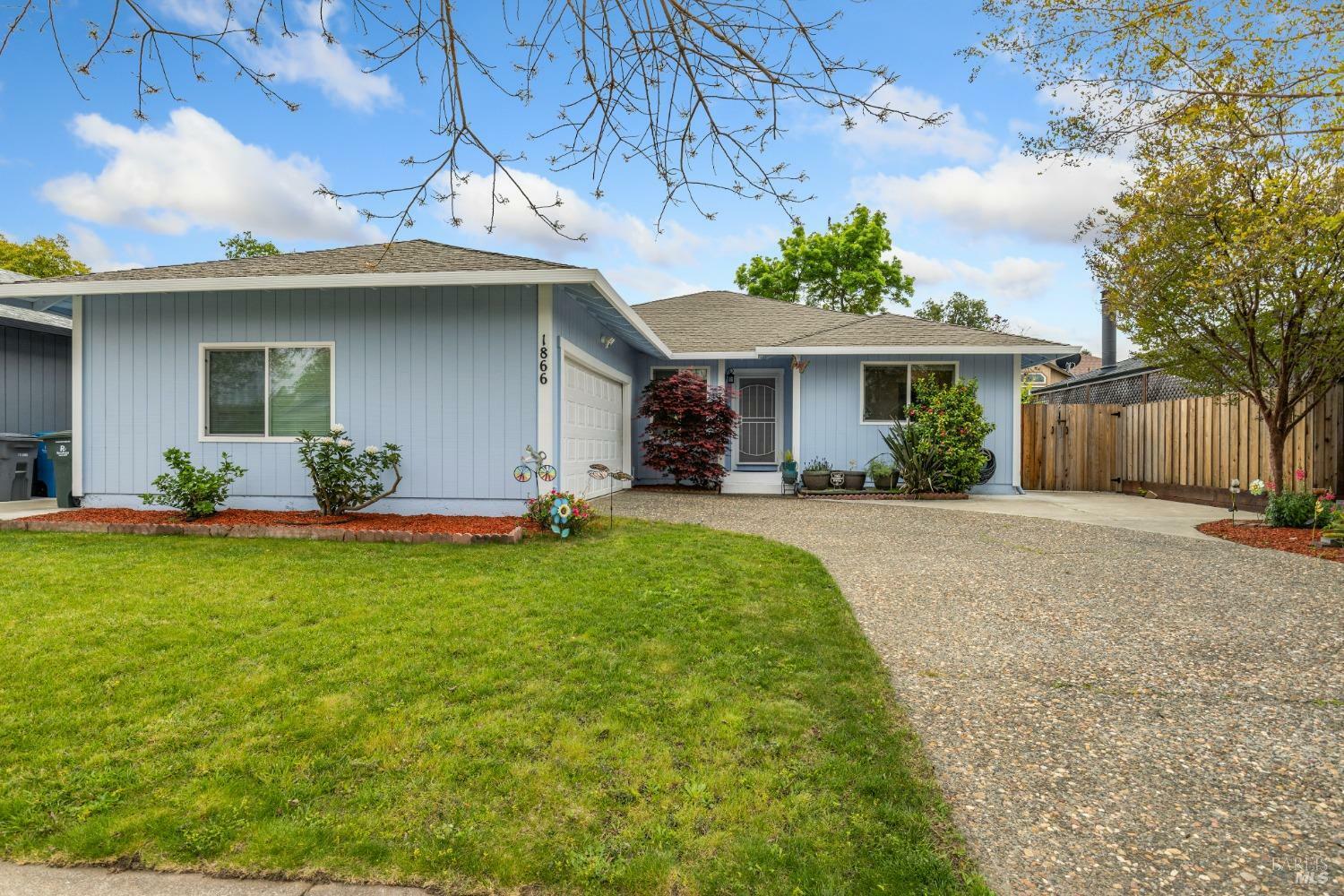 Property Photo: 1866 Tonja Way CA 95401
