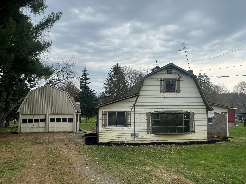 Property Photo: 372 W River Road NY 13812