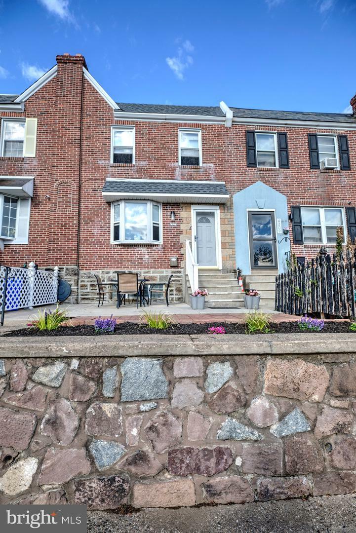 Property Photo: 4307 Bleigh Avenue PA 19136