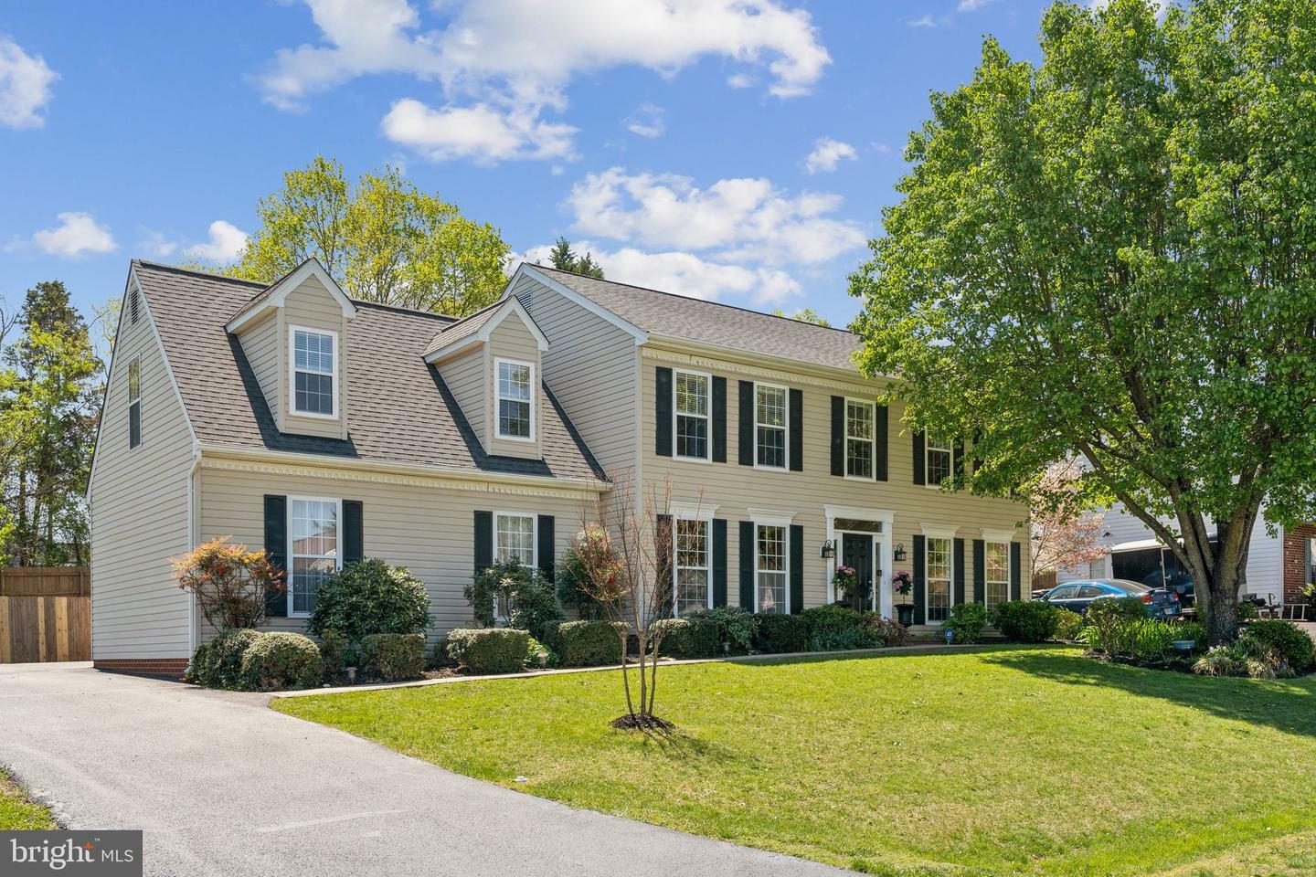 Property Photo: 6400 Willow Pond Drive VA 22407