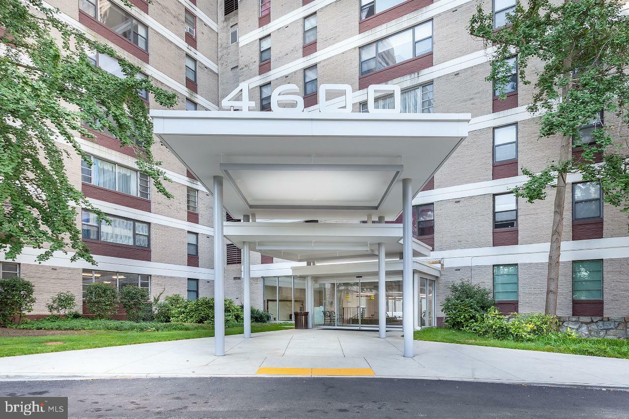 Property Photo: 4600 Duke Street 419 / 420 VA 22304