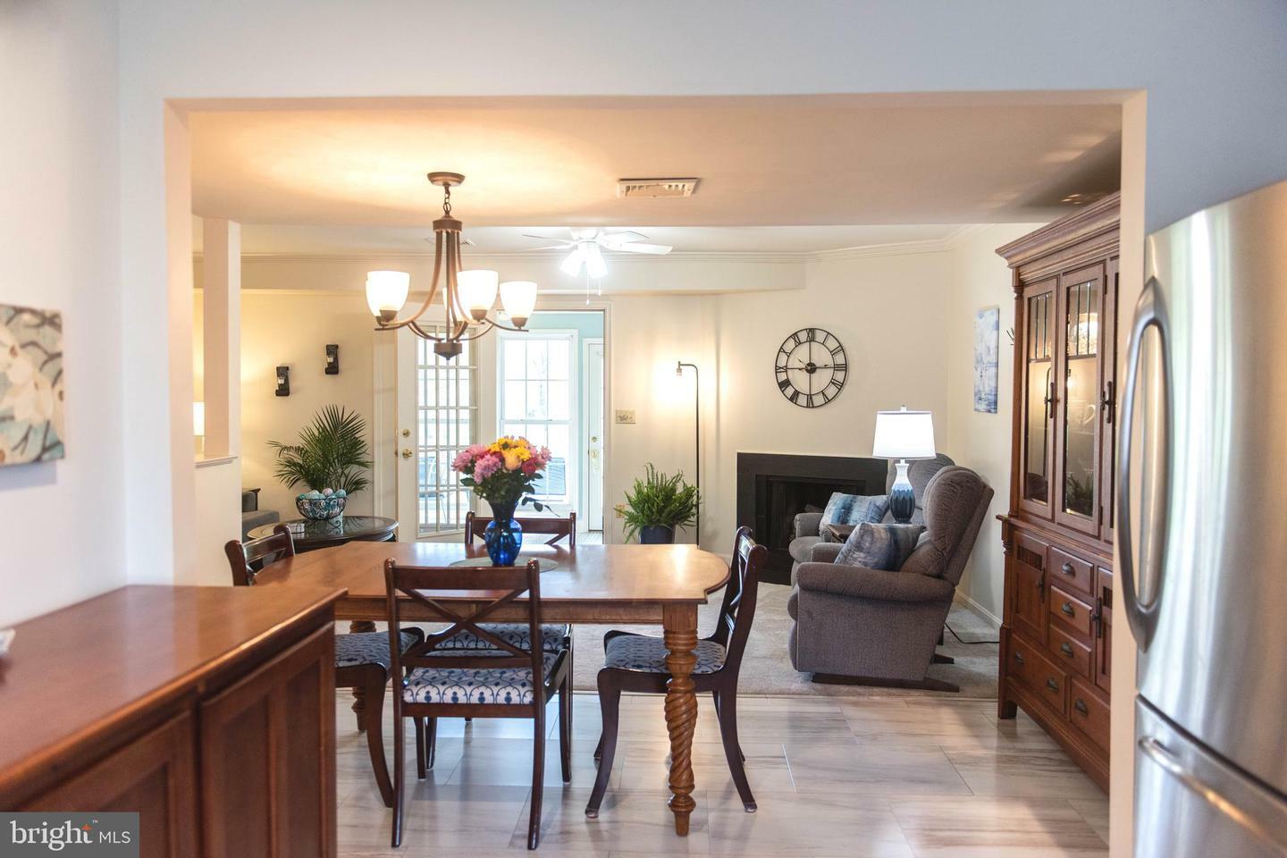 Property Photo: 609 Cambridge Court PA 17078