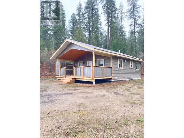 5541 Ducksway Road — photo 1