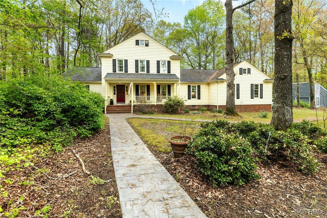Property Photo: 13400 Castle Hollow Court VA 23114