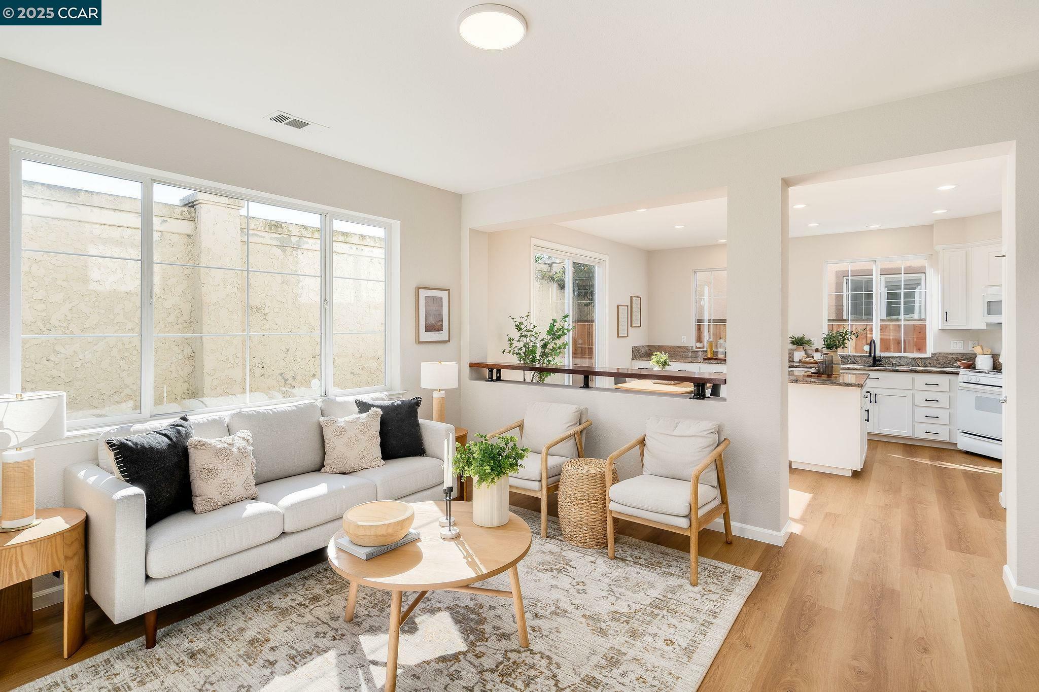 Property Photo: 343 Accolade Dr CA 94577