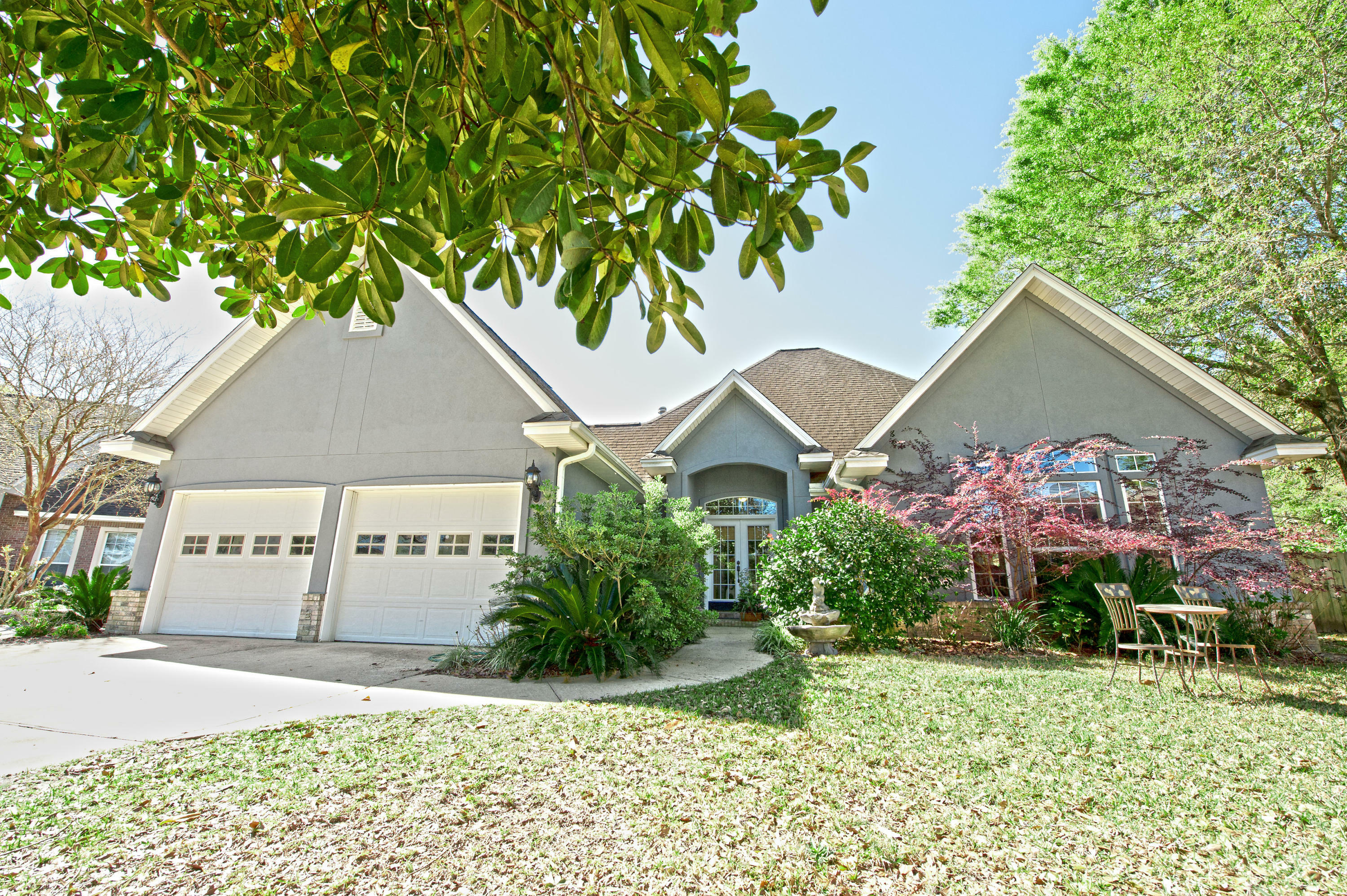 Property Photo: 528 Wildflower Court FL 32578