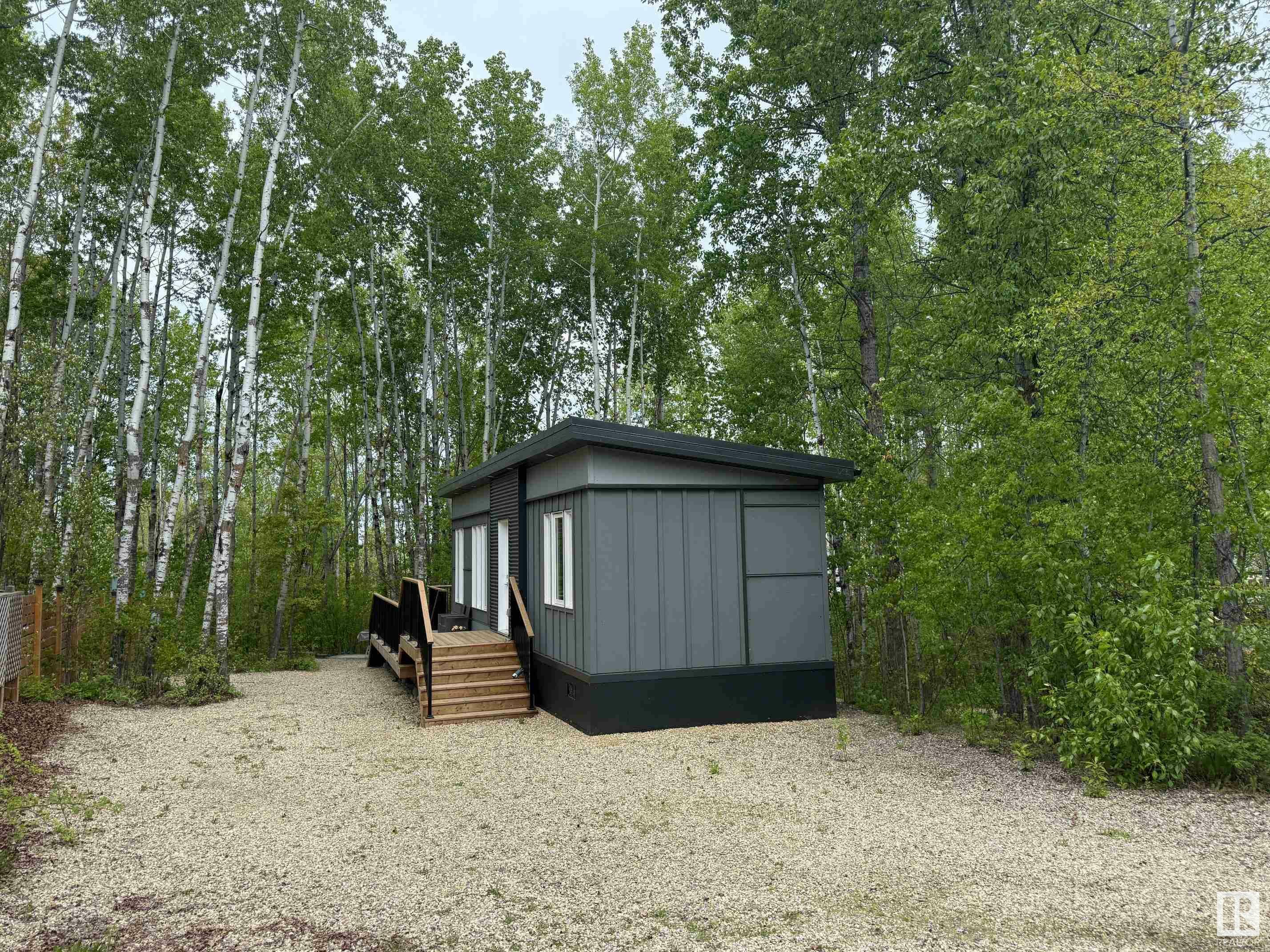 Property Photo: 53509 Rge Rd 60 417 AB T0E 0N0