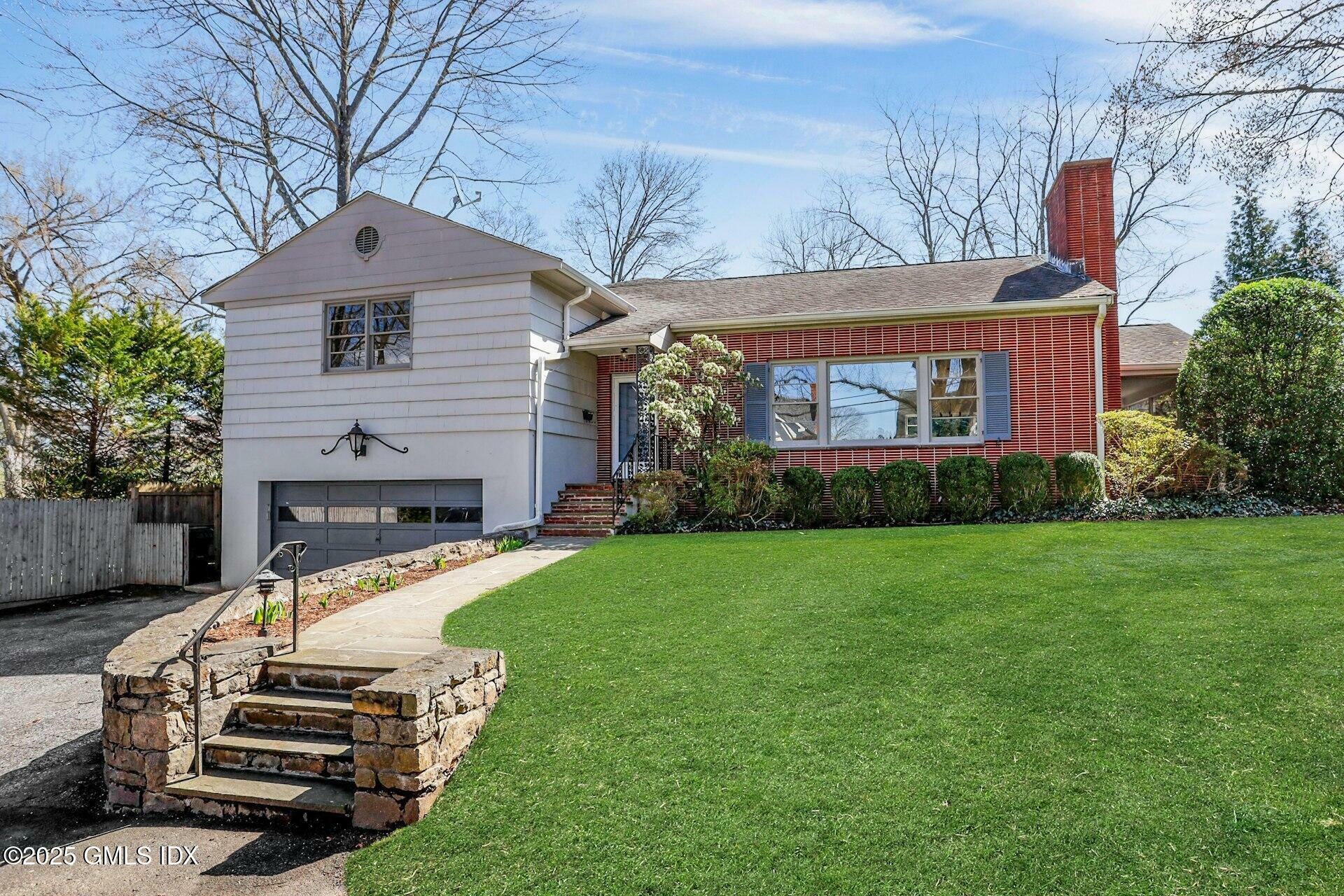 17 Perryridge Road  Greenwich CT 06830 photo