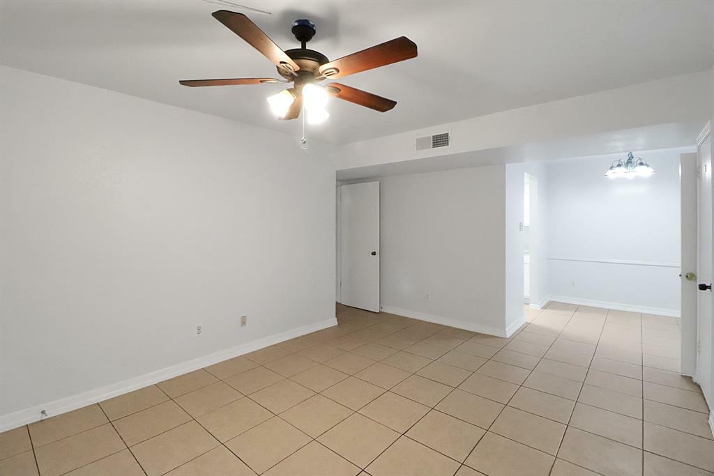 Property Photo: 5929 Queensloch Drive 234 TX 77096