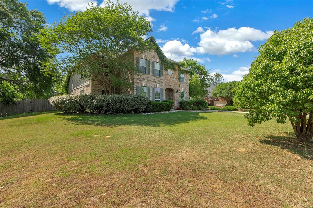 Property Photo:  1120 Silveridge  TX 77304 