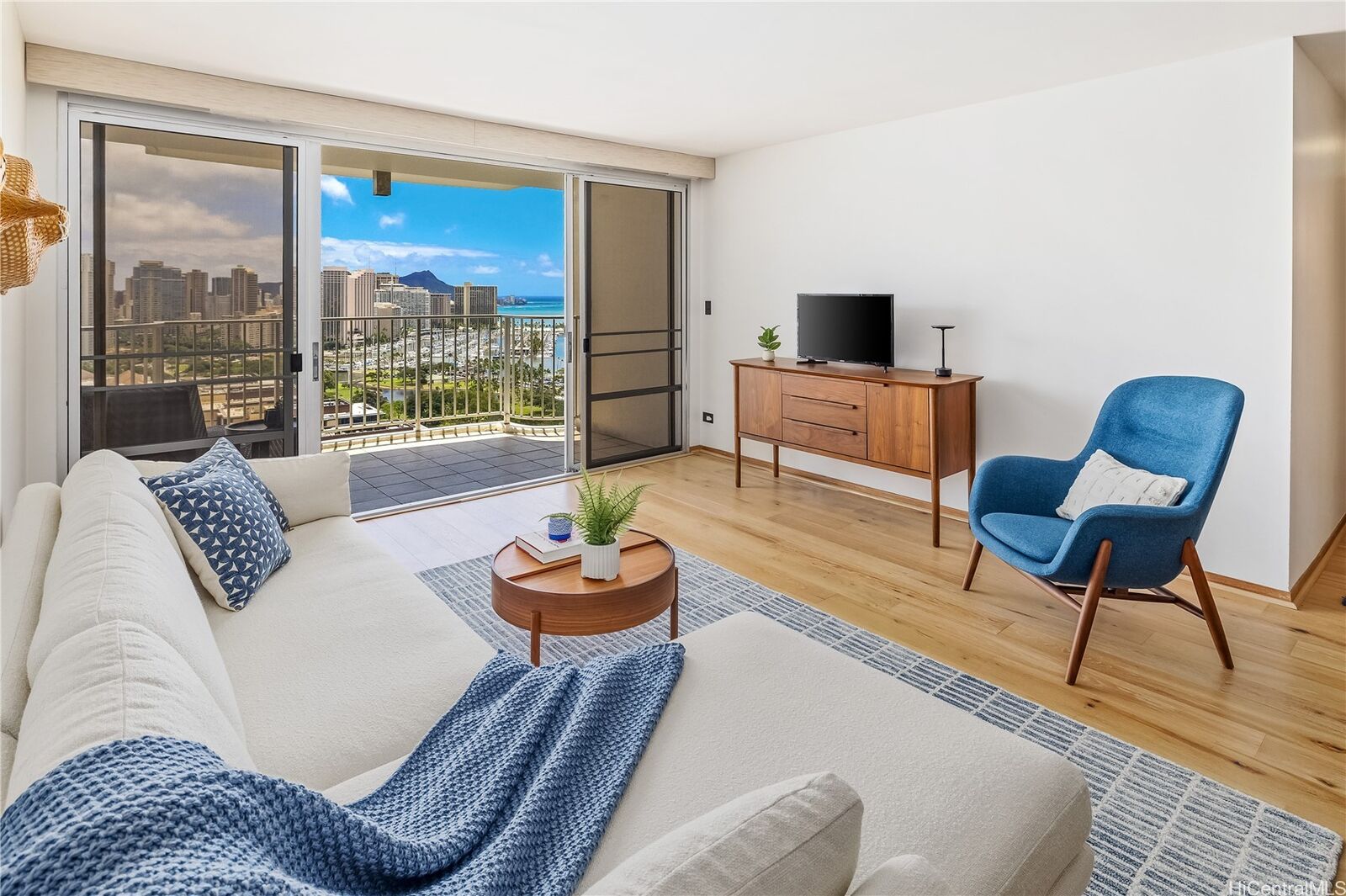 Property Photo: 1350 Ala Moana Boulevard 2810 HI 96814