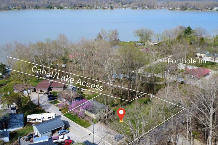 Property Photo:  8899 E Southshore Drive  IN 47468 
