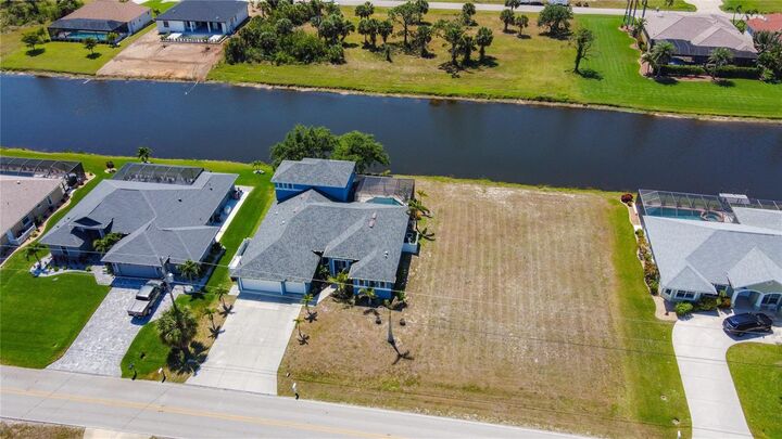 Property Photo: 1167 Rotonda Circle FL 33947