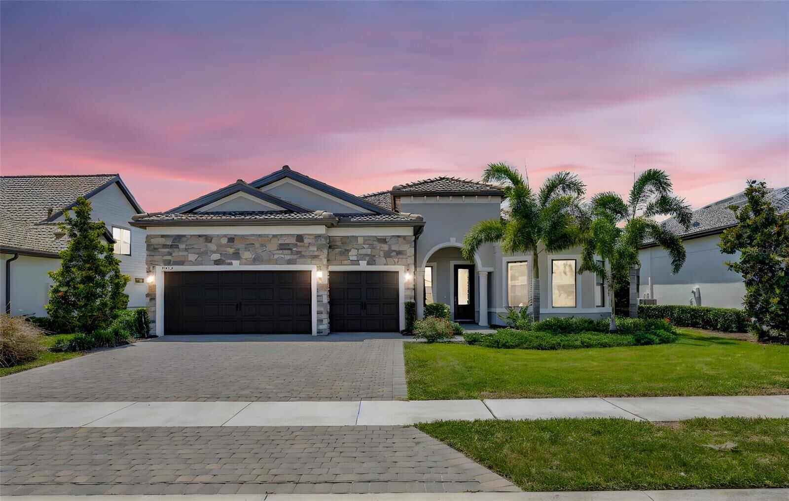 Property Photo: 8033 Grande Shores Drive FL 34240
