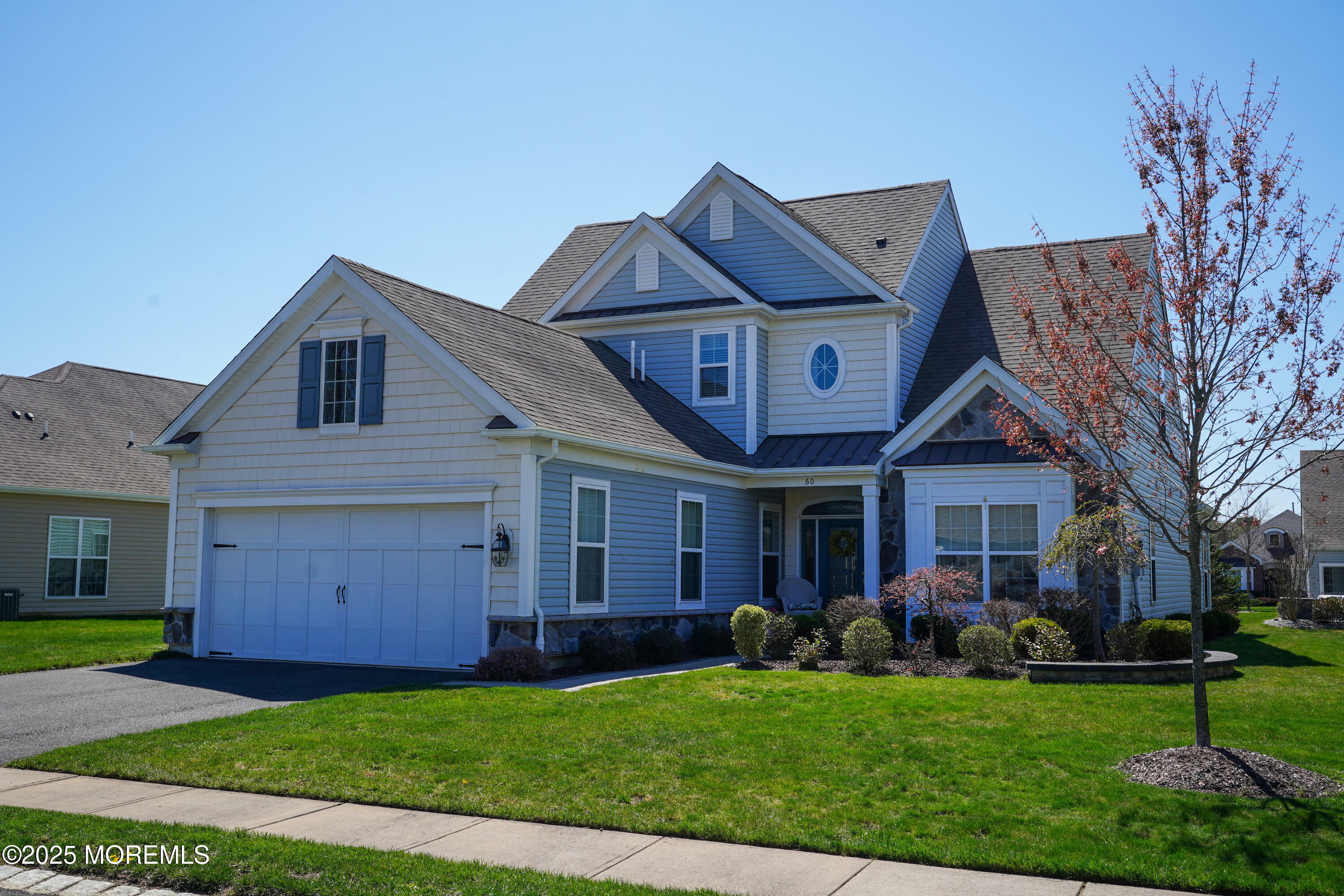 60 E Bosworth Boulevard  Farmingdale NJ 07727 photo