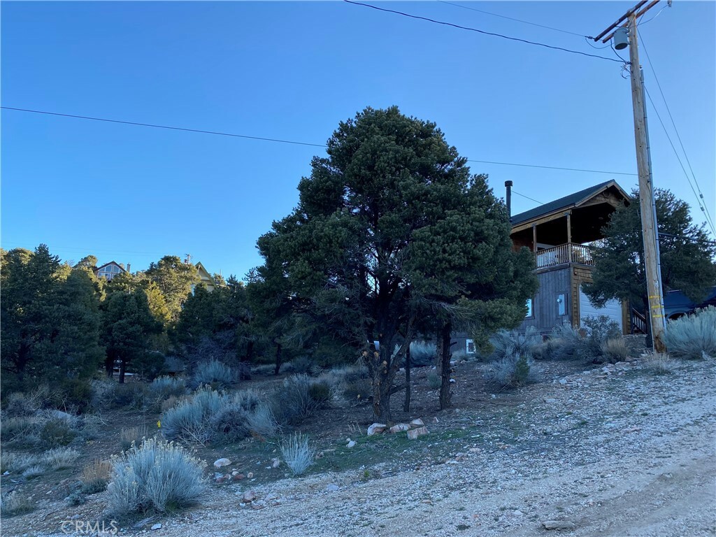 Property Photo: 0 Baldwin Lot 65 Blk 5 CA 92314