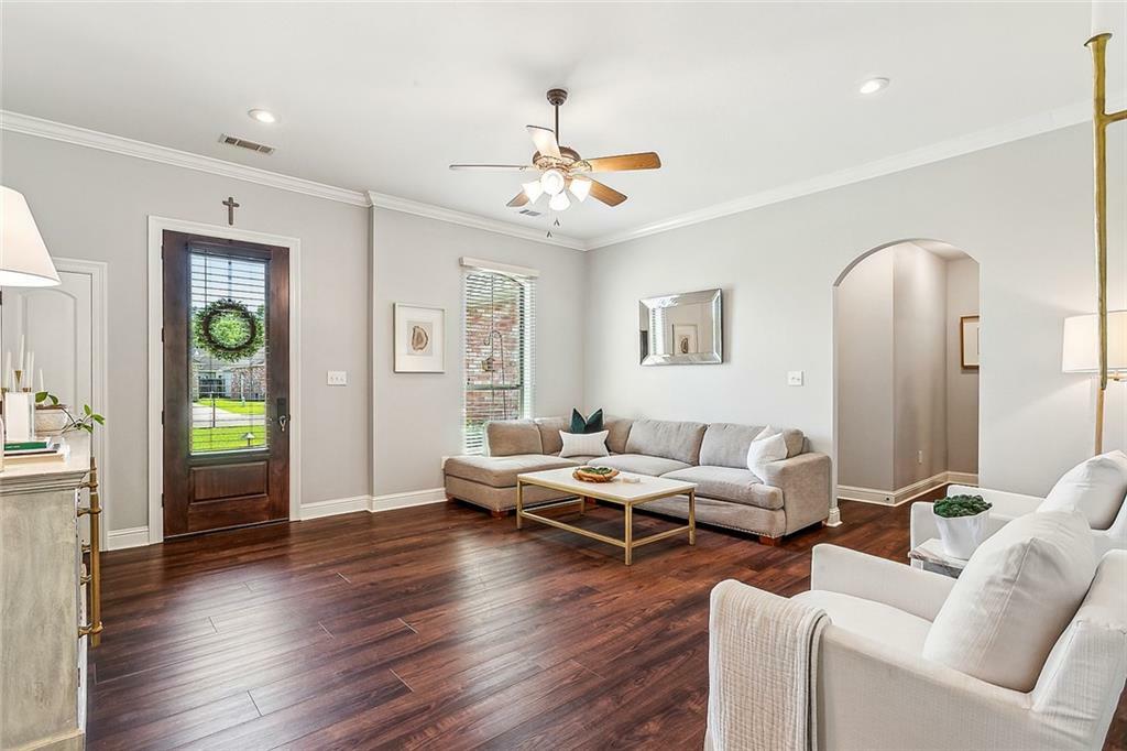 Property Photo: 264 Vintage Drive LA 70433