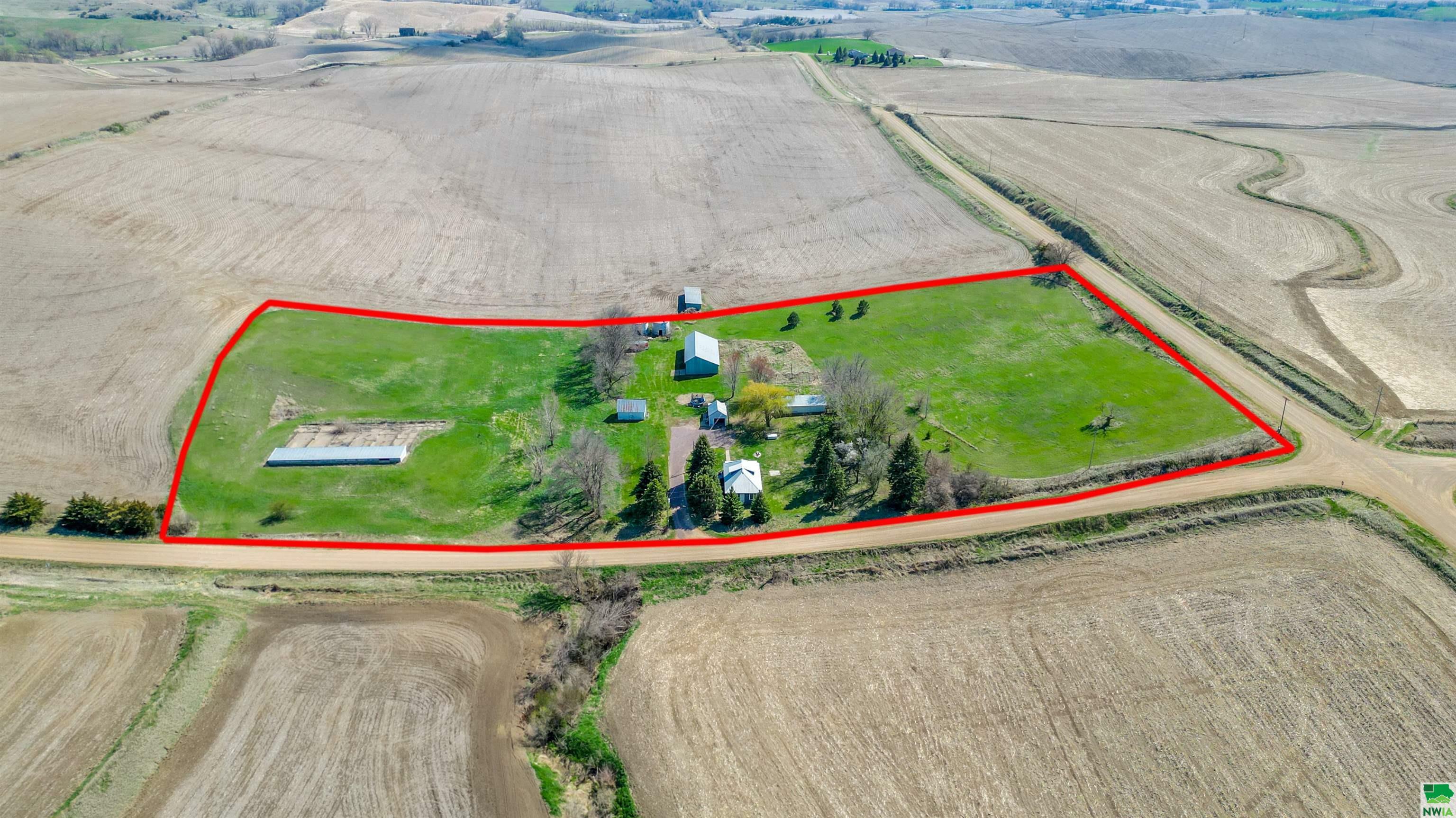 Property Photo: 3118 290th Street IA 51026