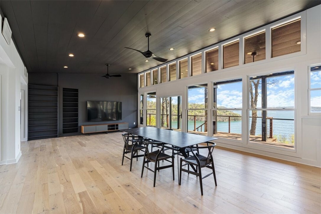 Property Photo: 826 Cobblestone Lane AR 72631