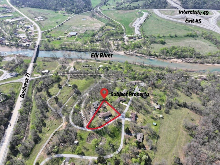 Property Photo: 101 Poindexter Drive MO 64856
