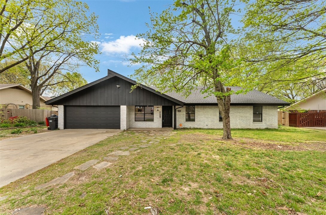 2005 Knight Street  Springdale AR 72762 photo