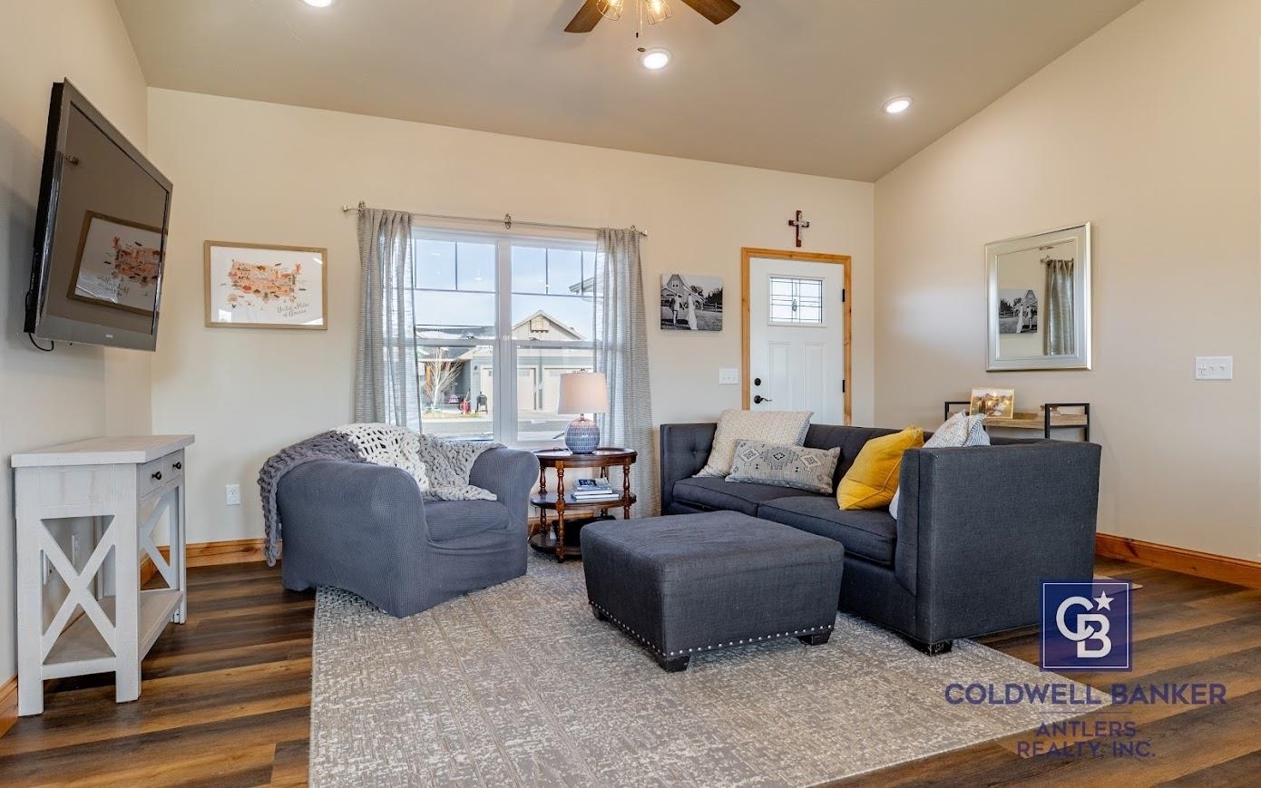 Property Photo: 3126 Hardpan Ave WY 82414