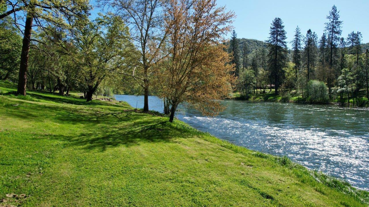 13447 Highway 234  Gold Hill OR 97525 photo