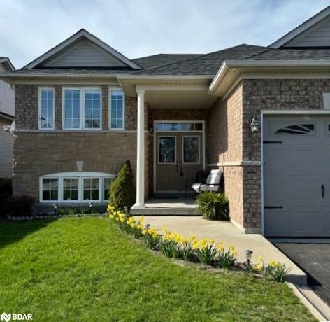 Photo de la propriété: 21 Red Pine Crescent ON L9Z 3B3