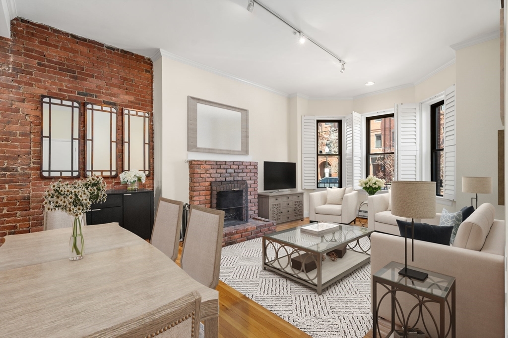 Property Photo: 232 W Newton St D MA 02116