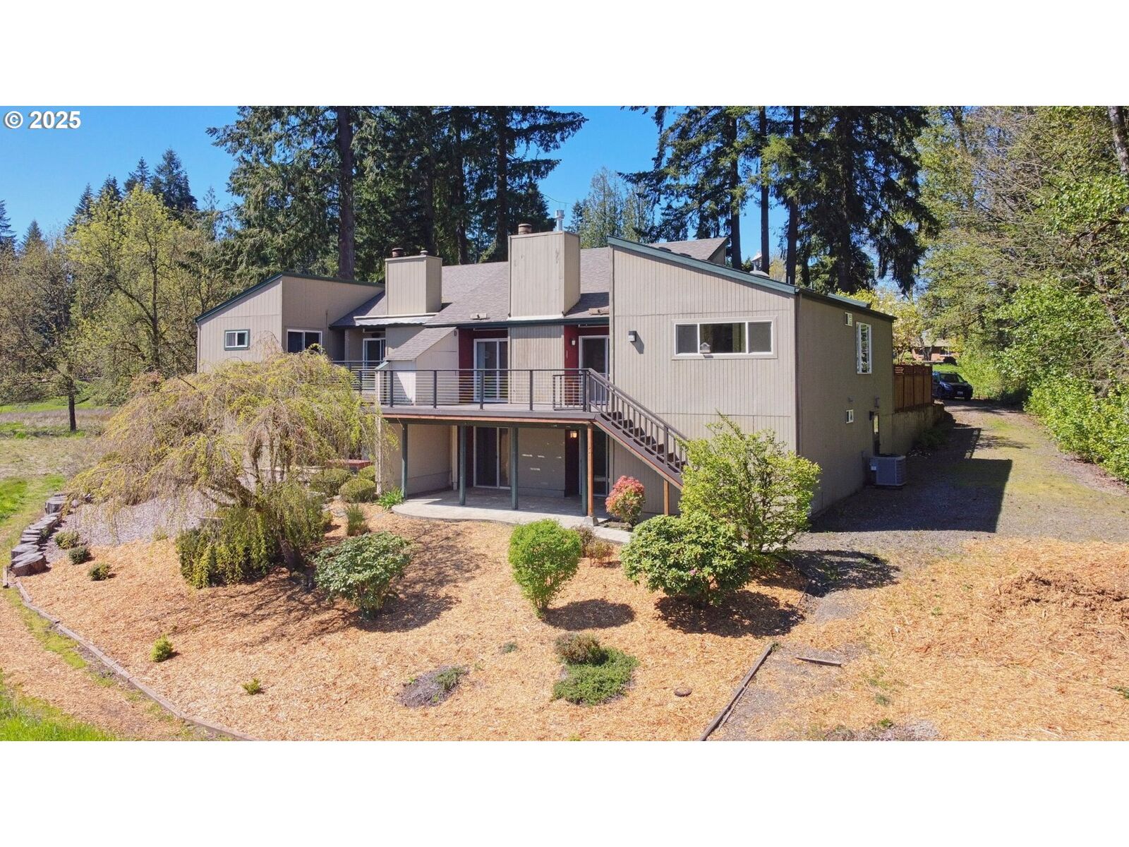 Property Photo: 18257 NE Cedar Dr WA 98604