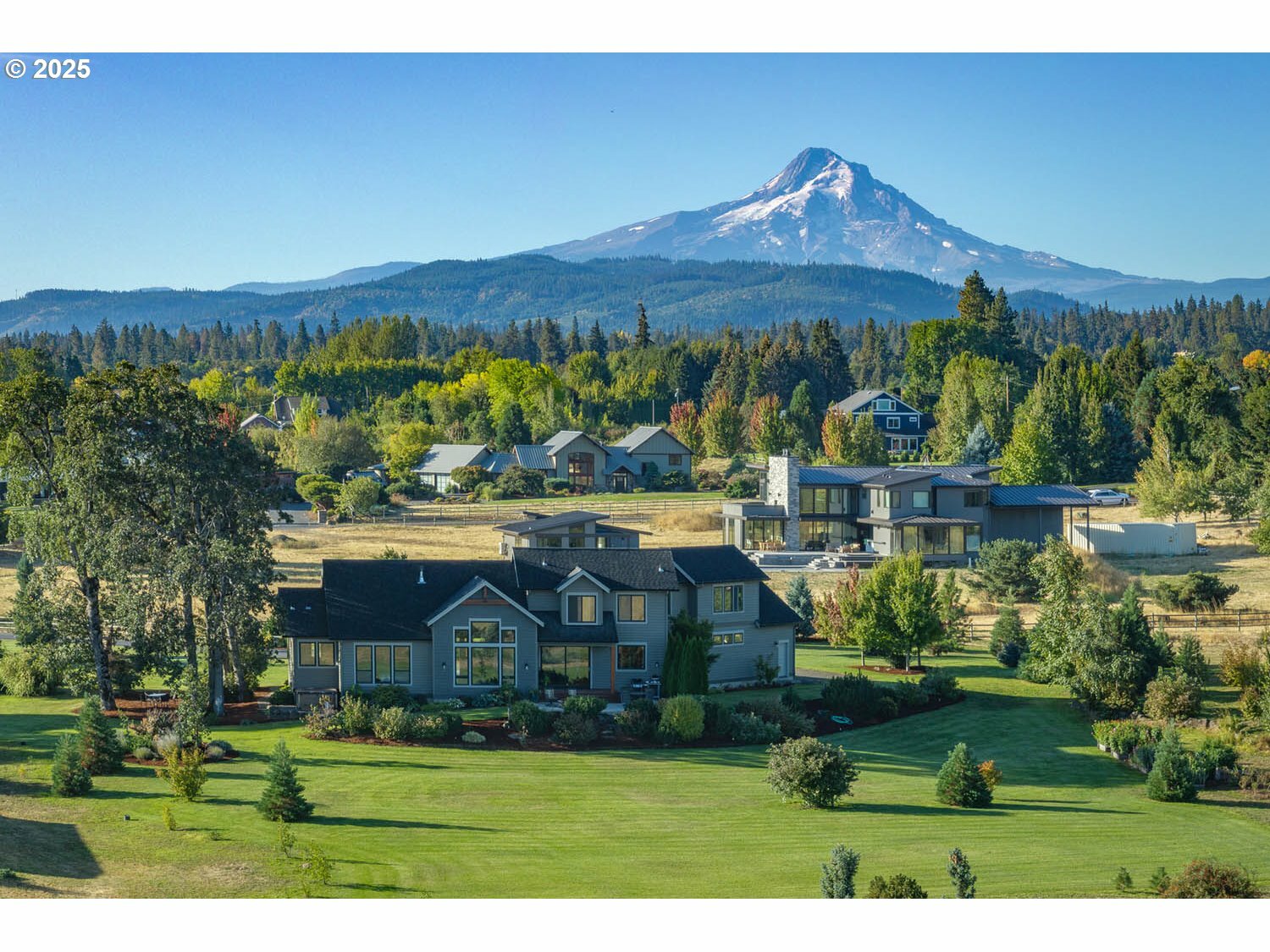Property Photo: 850 Methodist Rd OR 97031