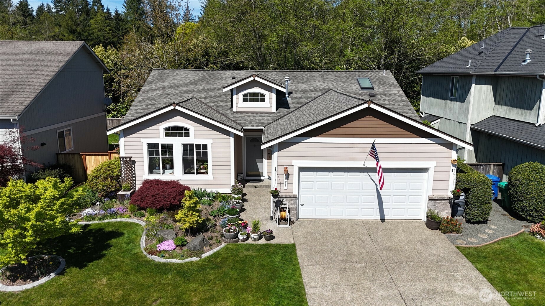 Property Photo: 1626 Quasar Way NE WA 98506