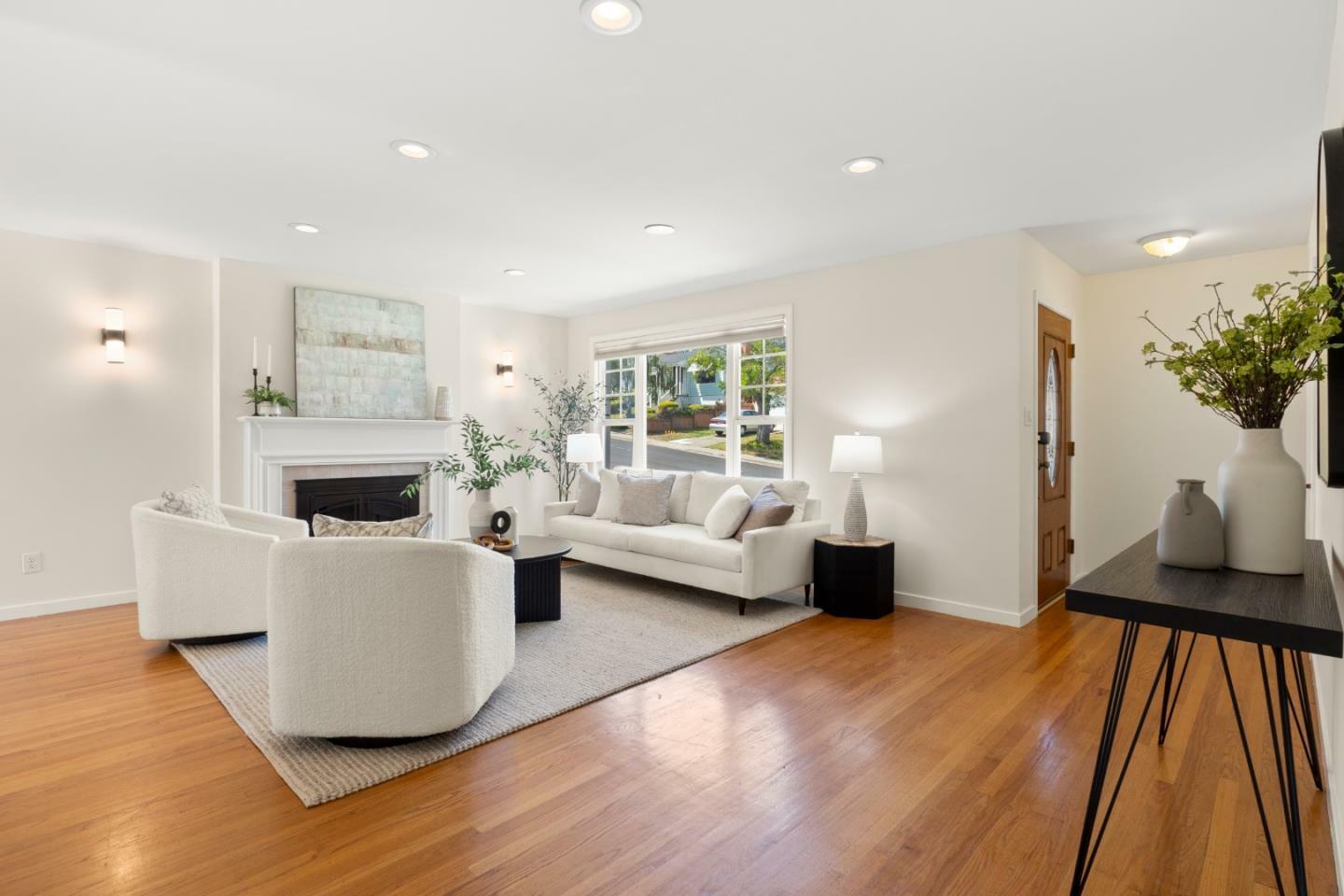 Property Photo: 1659 Juniper Avenue CA 94066