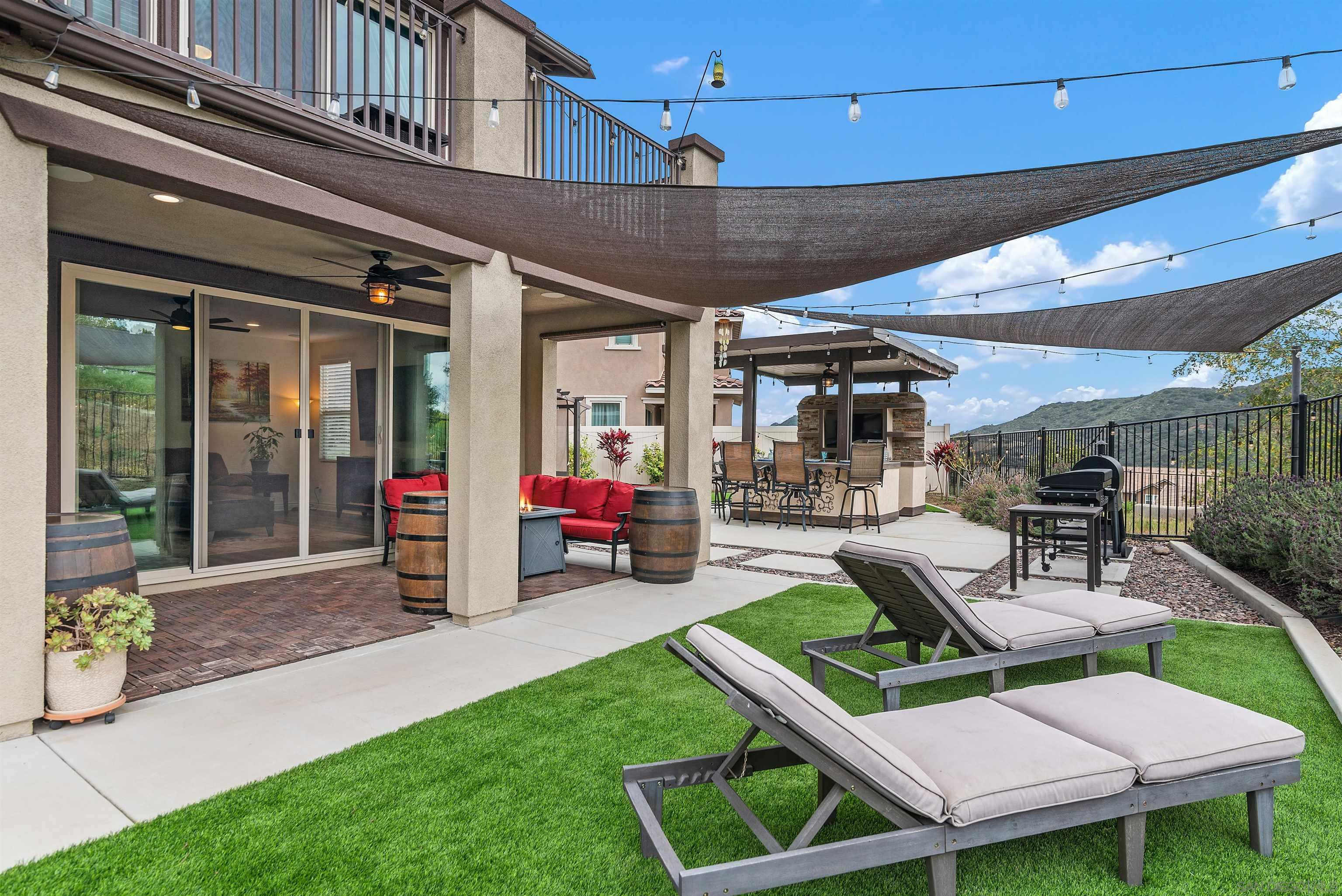 35882 Blue Breton Dr  Fallbrook CA 92028 photo
