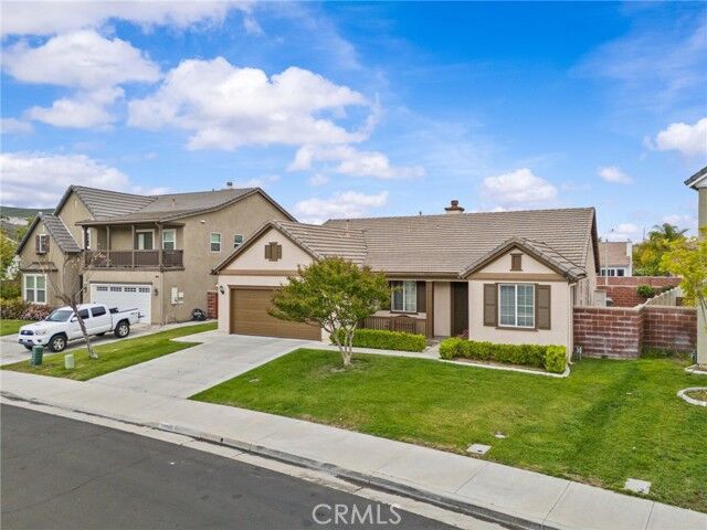 Property Photo:  39268 Half Moon Circle  CA 92563