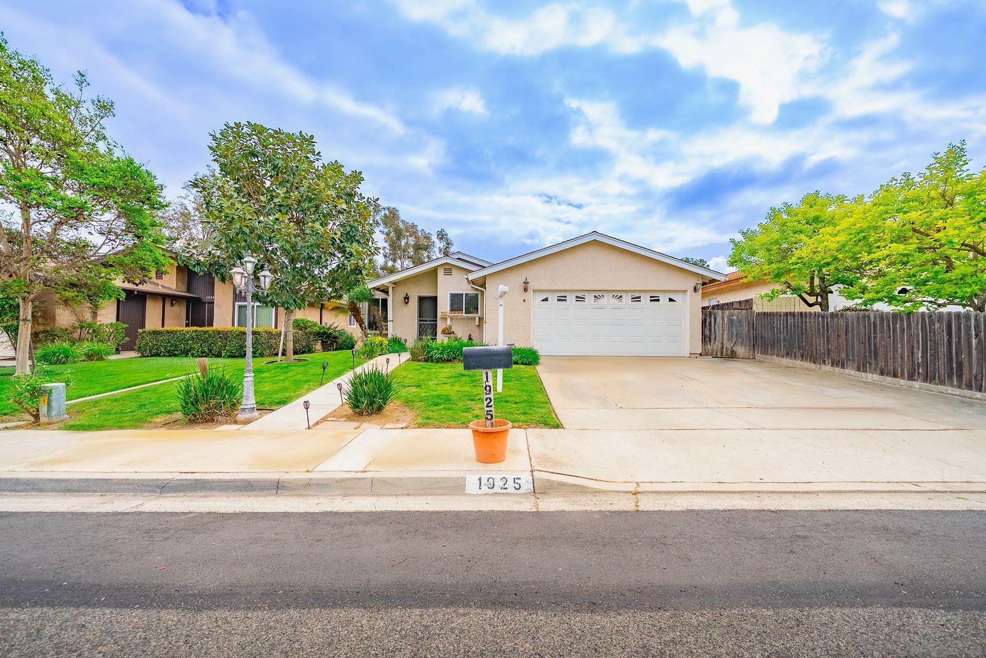 1925 Rock Springs Rd  San Marcos CA 92069 photo