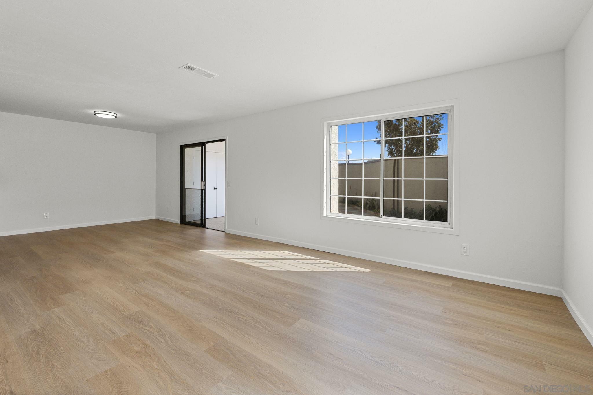 Property Photo: 220 Riverview Way CA 92057