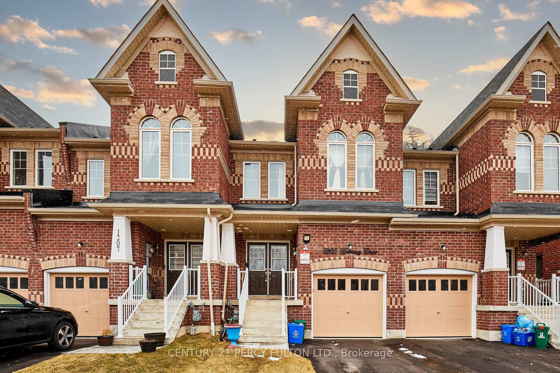 Photo de la propriété: 1205 Kettering Drive ON L1K 1A6