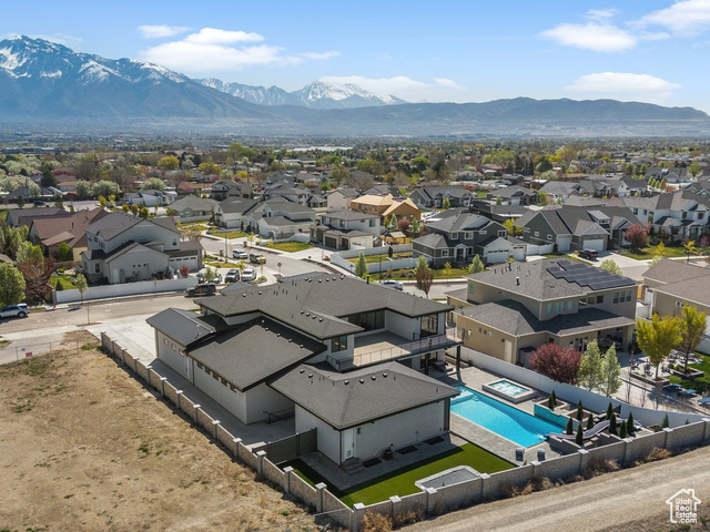 Property Photo: 10812 S Lees Dream Dr UT 84095