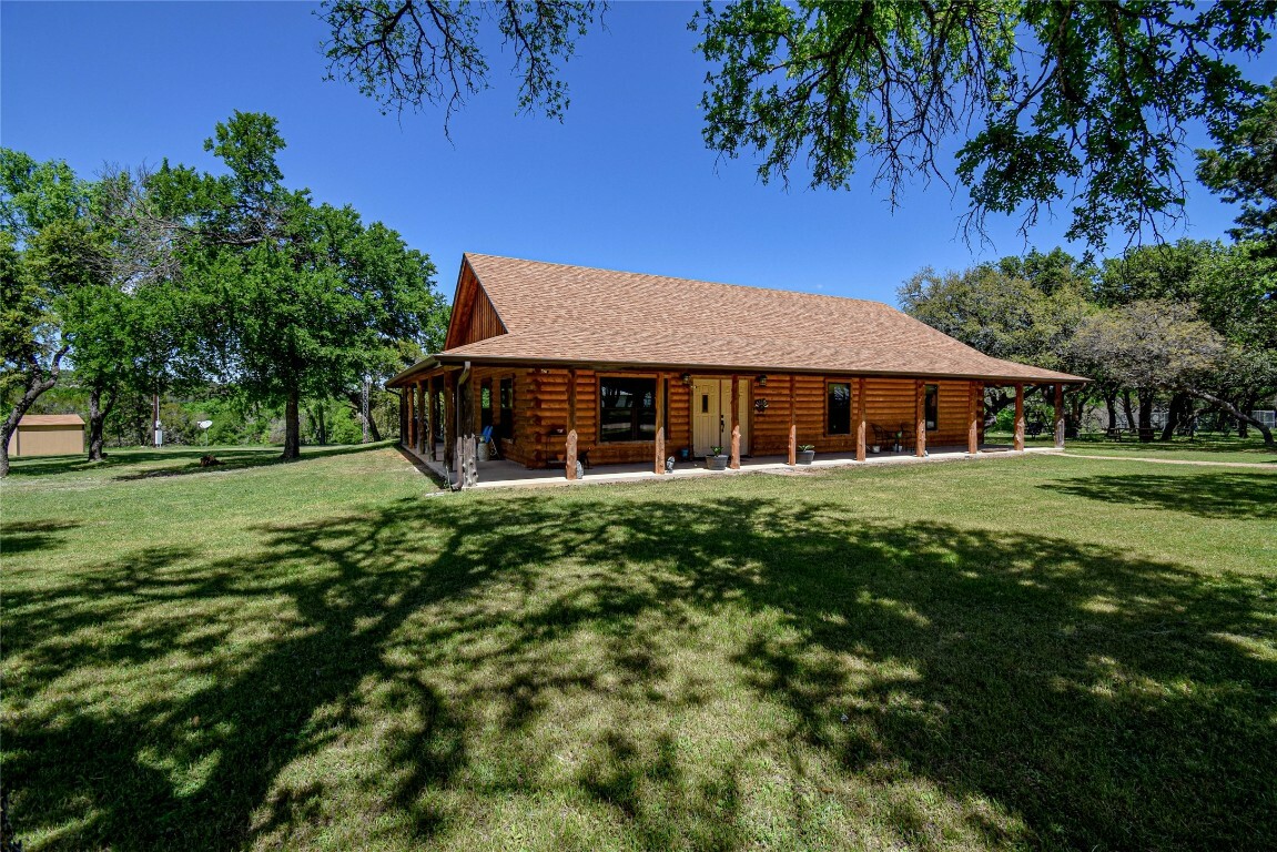 Property Photo: 358 W County Road 3069 TX 76550