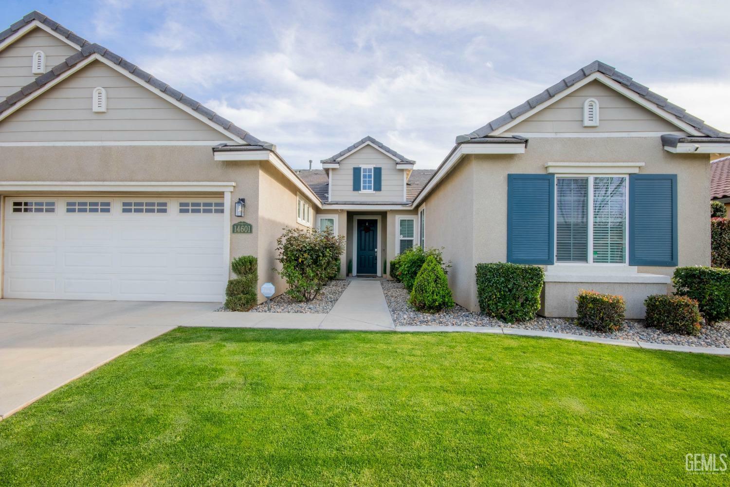 Property Photo: 14601 Beach Aster Drive CA 93314