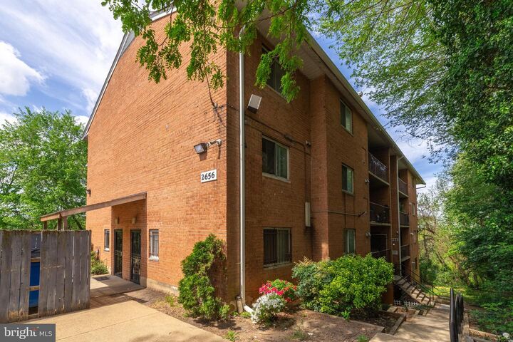 2656 Bowen Road SE 101  Washington DC 20020 photo