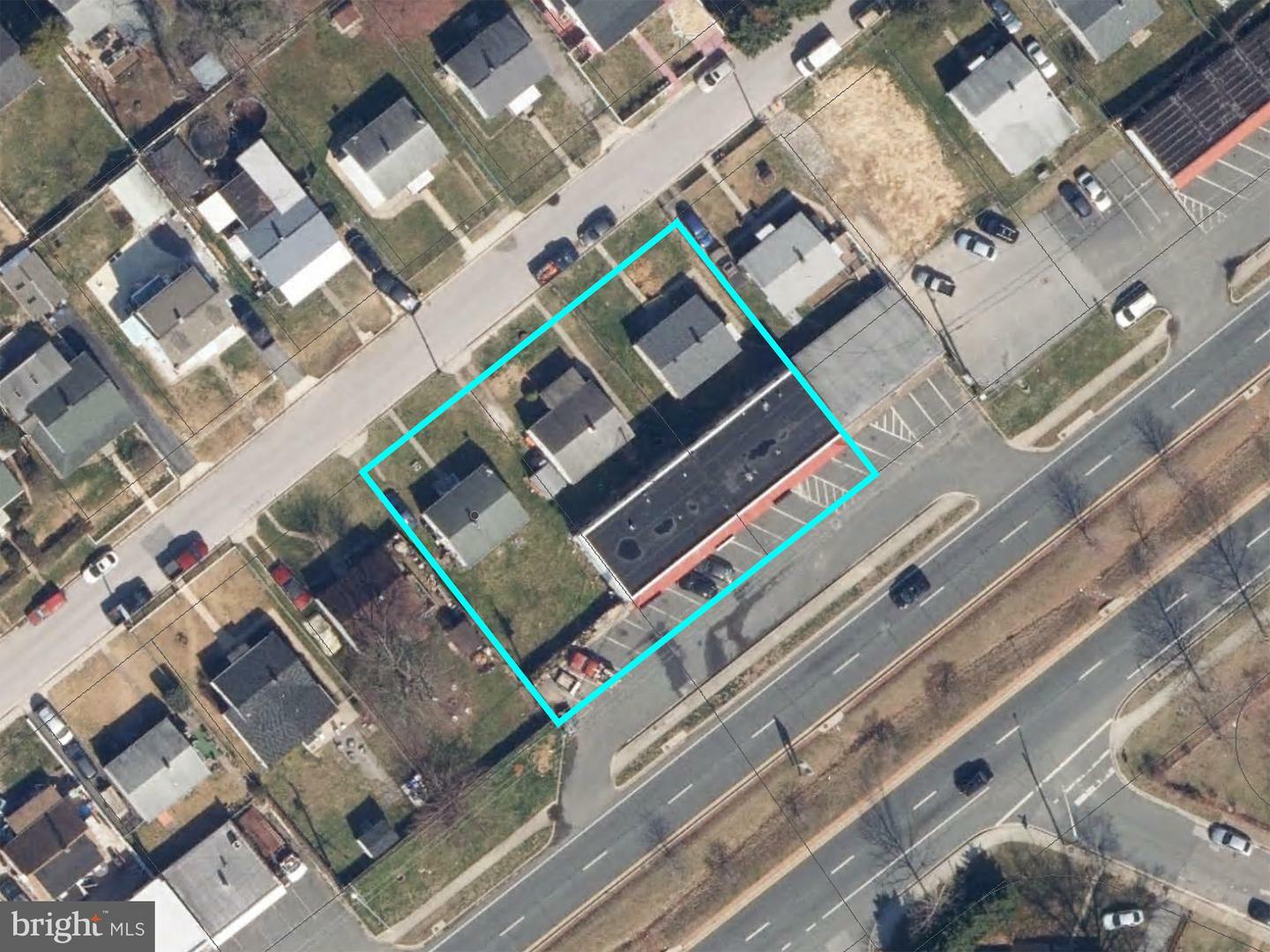 Property Photo: 1723 Earhart Road MD 21221