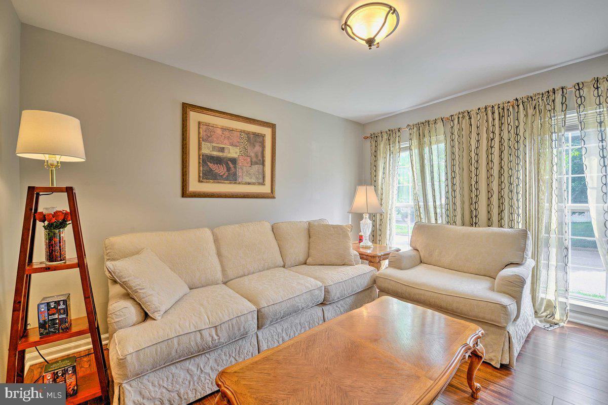 Property Photo: 3273 Mountain Laurel Loop VA 22026