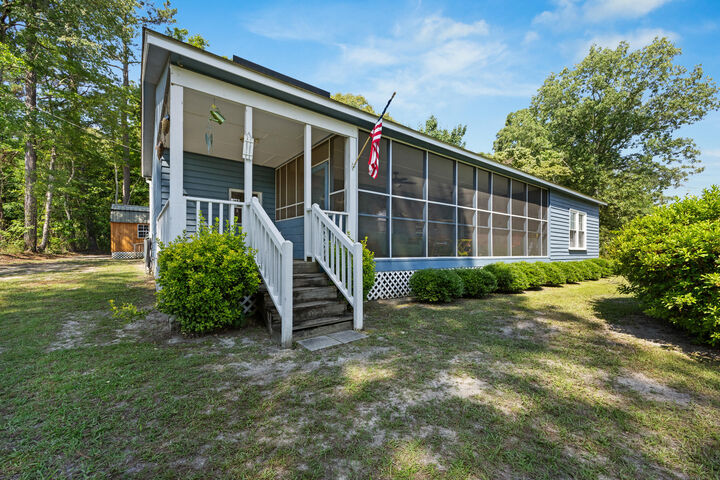 Property Photo:  1386 Hobbs Drive  SC 29148 
