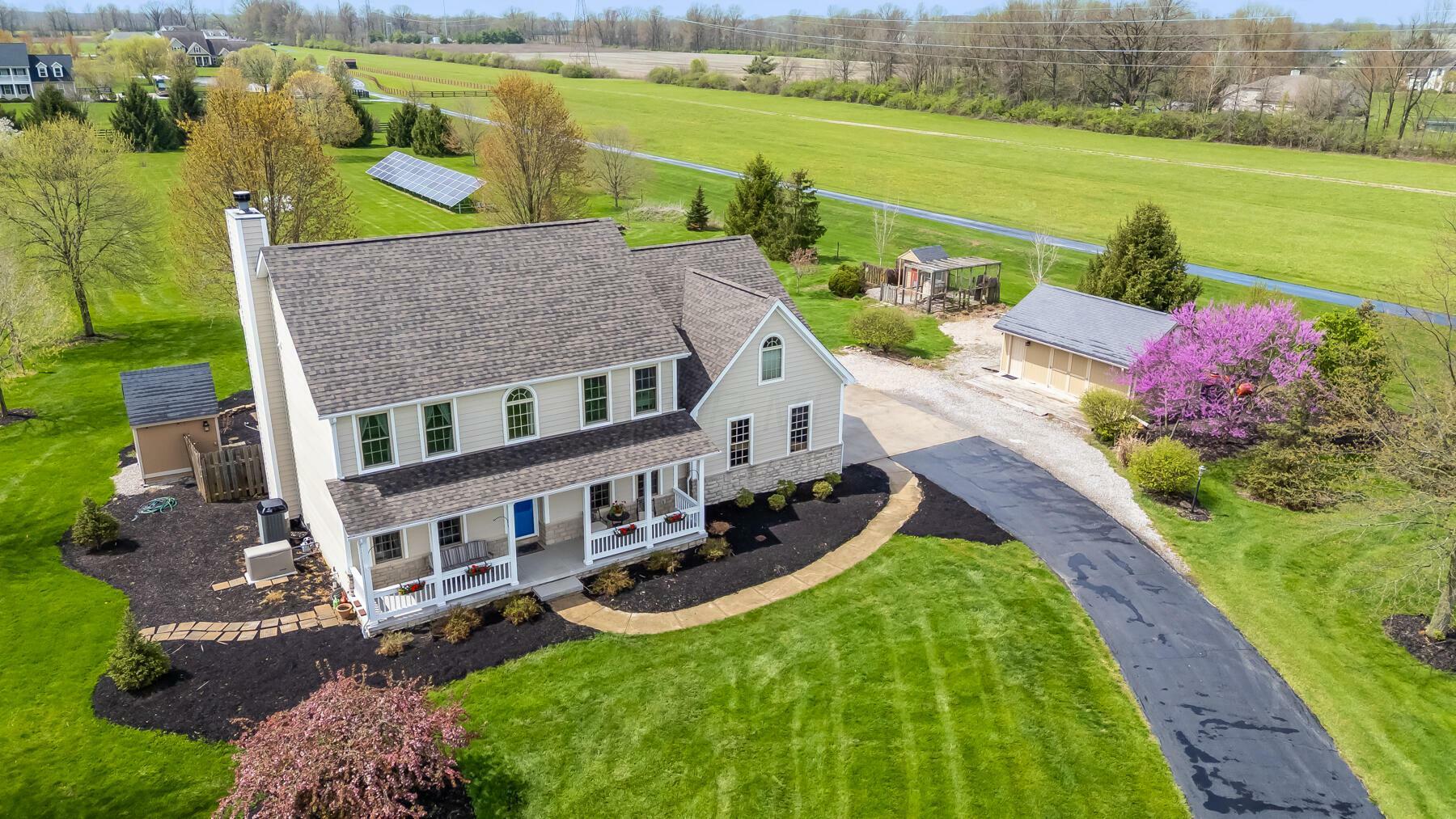 Property Photo: 1198 Dale Ford Road OH 43015